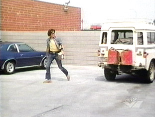 Image of johnnylandroverpark.jpg