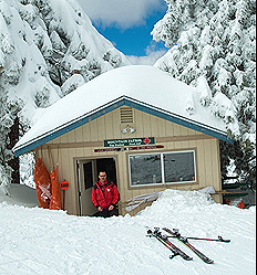Image of skipatrolhut.jpg