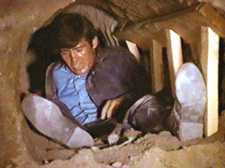 Image of gageinsmallspace.jpg
